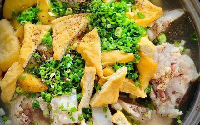 Lavy - Cơm Sườn & Mì Tiềm - Lý Văn Sâm