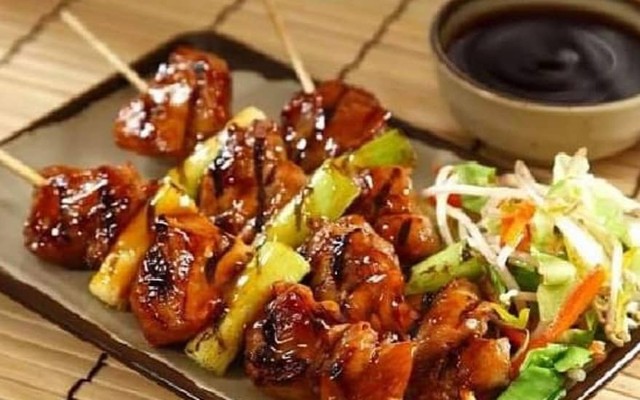 Ủn Ỉn Quán - Bánh Mì & Đồ Ăn Vặt - Thụy Khuê