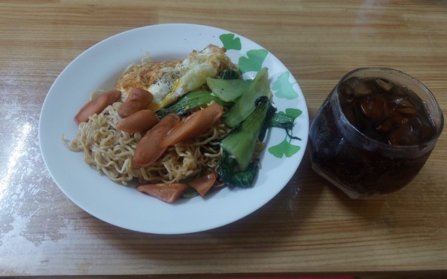 Huvie - Mì Xào & Trà Các Loại - Quốc Lộ 13