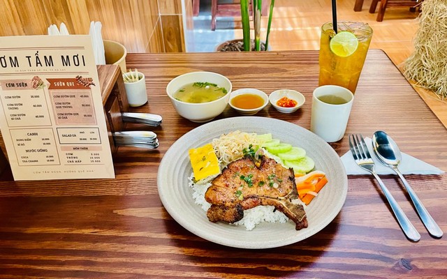 Cơm Tấm Mơi - Hai Bà Trưng