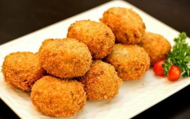 Bánh Gà Tây Sơn - Bánh Tôm & Bánh Gối