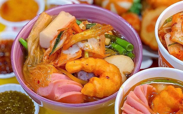 ĂN VẶT MÈO Ú - Cá Viên Chiên, Lẩu Ly & Giải Khát - Đường Số 8