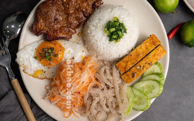 Cơm Tấm 158 - Trần Huy Liệu