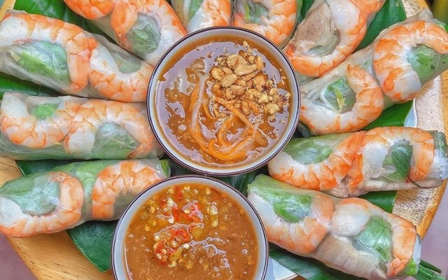 Gỏi Cuốn Cô Phượng - Gỏi Cuốn & Gỏi Đu Đủ - Nguyễn Thị Xiếu