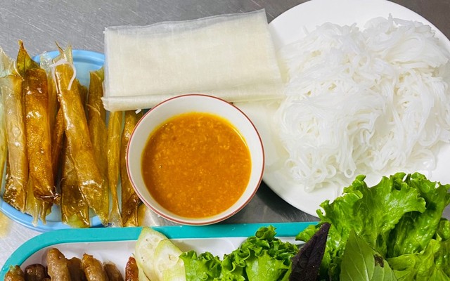Quán Bổ - Nem Nướng Nha Trang - Phan Văn Trị