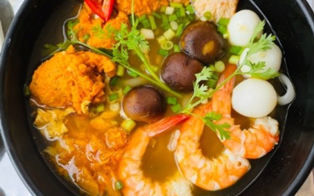 Bánh Canh Cua Cô Ba Sài Gòn - 176 Yên Lãng