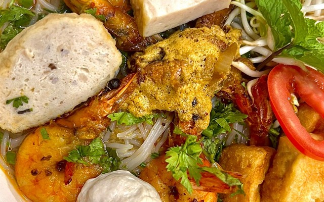 Bún Mọc Chả Kim Sơn