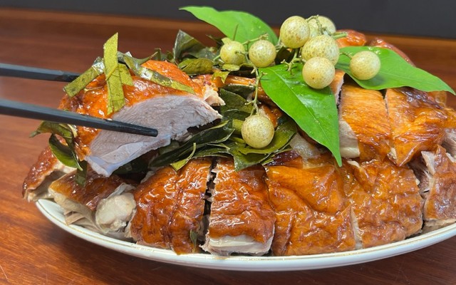 Vịt Quay A Sính Mang Về - Ô Chợ Dừa