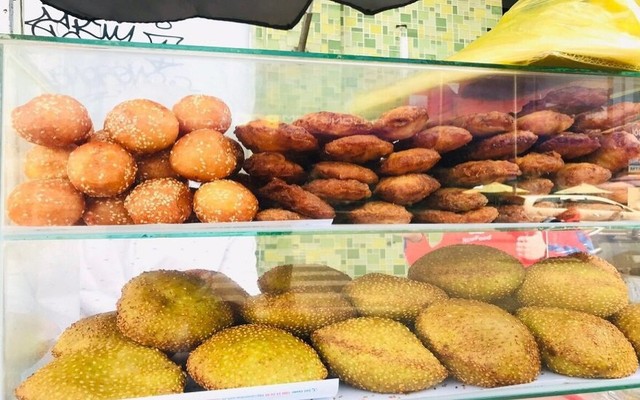 Bạc Liêu - Bánh Tiêu Lá Dứa - Cống Quỳnh