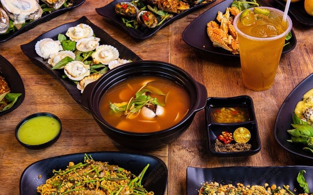 Quán Đài - Bánh Mì Bò Kho Xíu Mại - VinHomes Quận 9