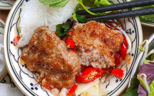 Bếp 35 - Bún Chả Ninh Bình & Bánh Cuốn Thịt Nướng