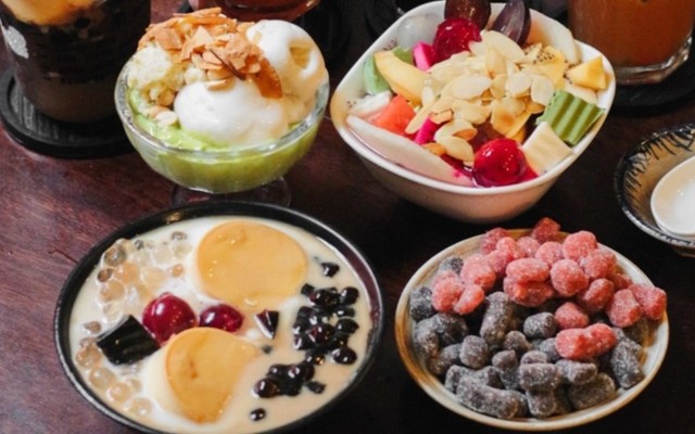 Căn Nhà Gỗ - Chè Khúc Bạch, Kem Bơ Đà Lạt & Millo Bánh Flan - 93B Chu Văn An