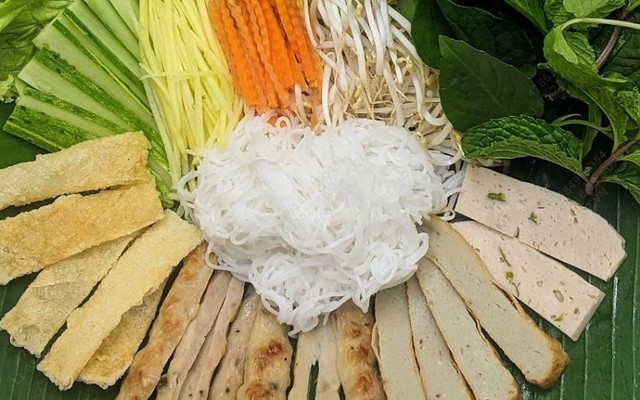 Neem Sauce - Gỏi Cuốn Nem Nướng - CMT8