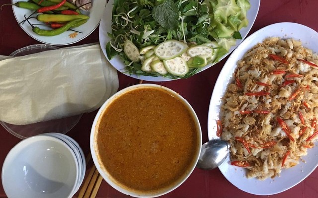 Dì Hương - Chả cá nguyên chất - Chợ Đống Đa