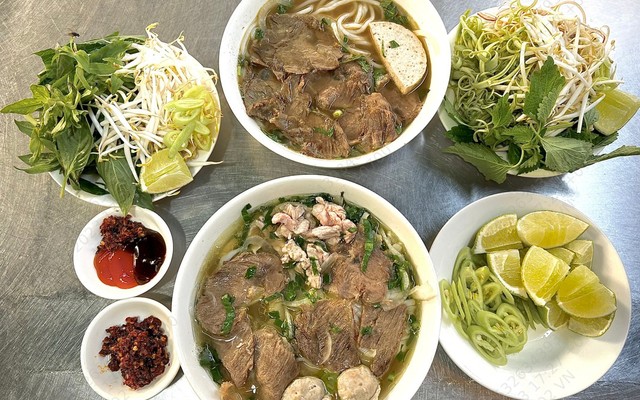 Quán 018 - Hủ Tiếu, Phở & Bún Bò - Chung Cư Ngô Quyền