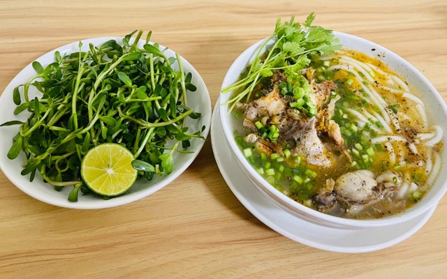 O Hiền Bánh Canh Cá Lóc & Bánh Mỳ Bò Kho