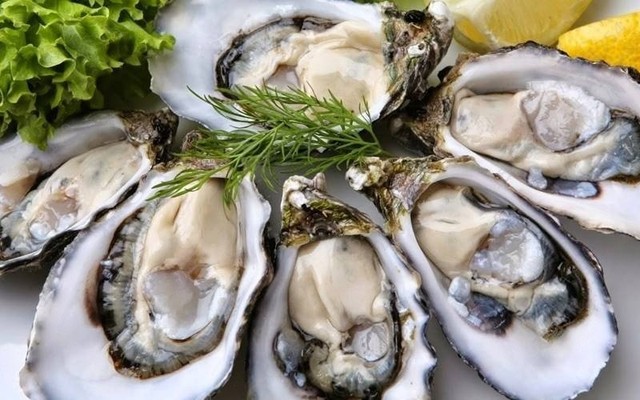 Hàu Nướng 6K - 84 Lê Văn Chí