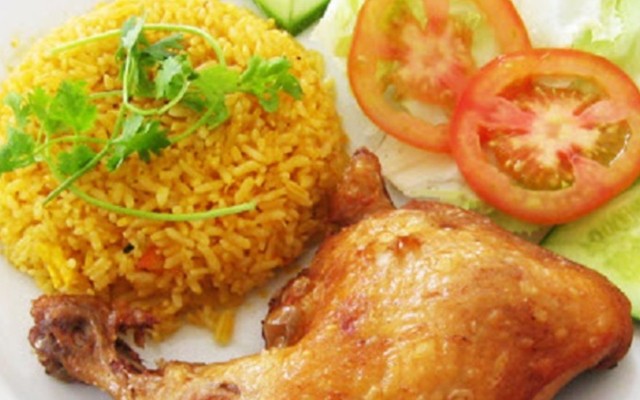 Bento Chicken - Cơm Gà Xối Mỡ - Lạc Long Quân