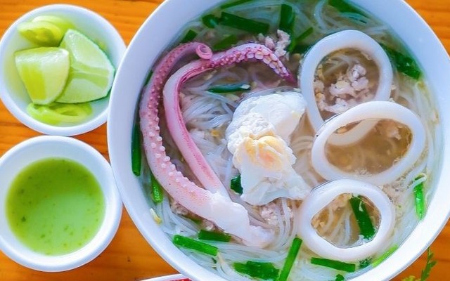 Hủ Tiếu 3 Con Mực