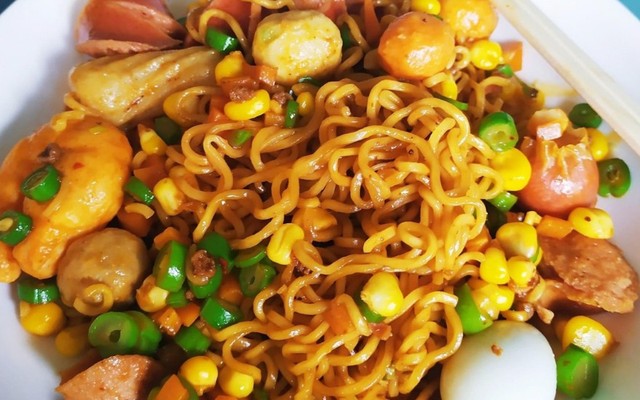 Trang Mon - Mì Trộn Indomie - Nguyễn Quý Đức