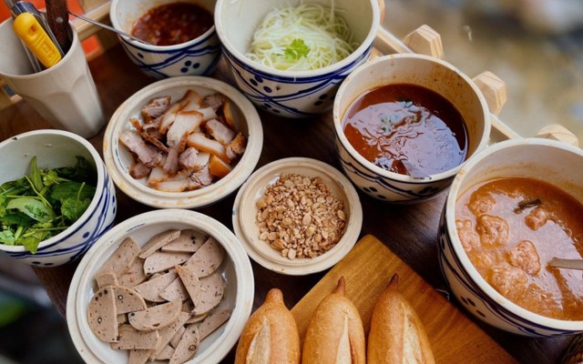 Tê Tê Bánh Mì Hội An - Thích Quảng Đức