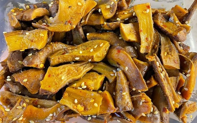 Chân Nấm Xào Tê Cay Mẹ NaNa
