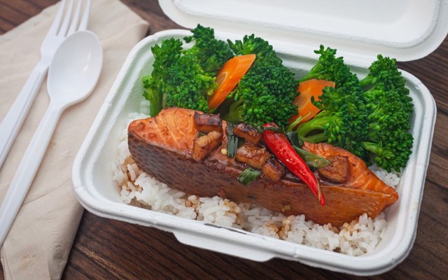 Adores - Breakfast & Lunch - Bến Vân Đồn