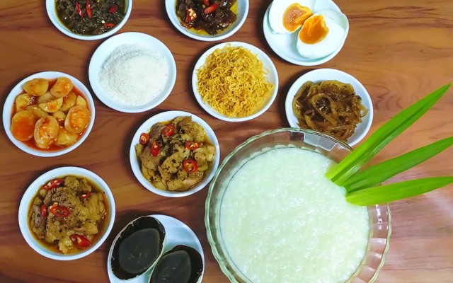 Cháo Trắng Ba Chị Em - Cháo Trắng Lá Dứa - Đường Số 7