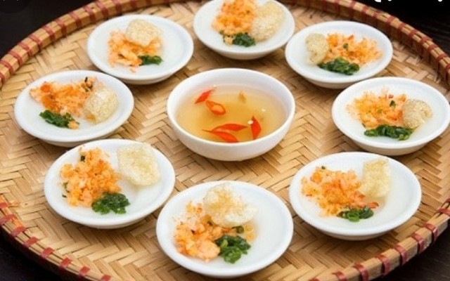 Gia Bảo Quán - Bánh Bèo Huế & Bánh Bột Lọc Lá - Lạc Long Quân