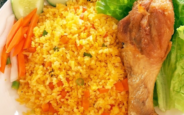 Hiền Cơm Chiên - 693 Âu Cơ