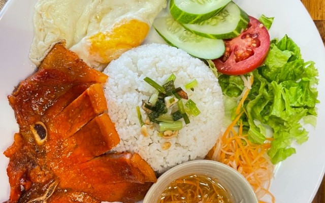 Cơm Tấm Ông Già - Ái Mộ