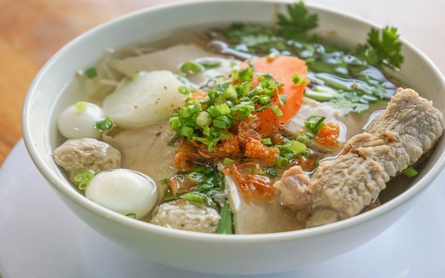 Hủ Tiếu & Bò Kho - 62 Tô Vĩnh Diện