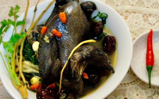 Gà Tần Hà Thành - Khâm Thiên