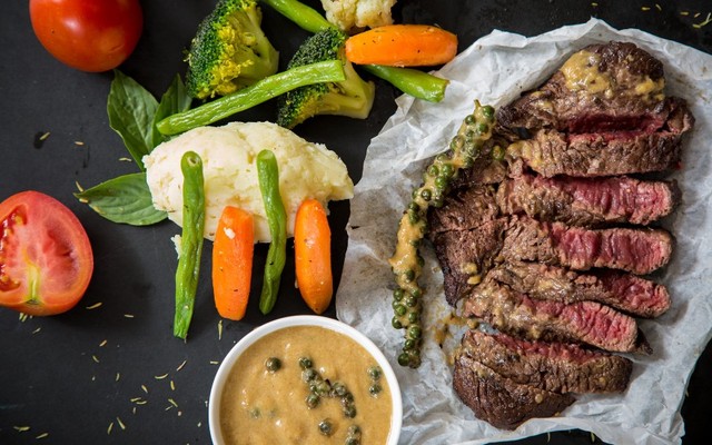 Tiệm Bò Song Khôi - Bò Kho & Bò Né - Trương Thị Ngào