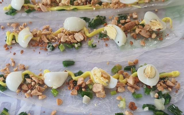 Út Khôi - Bánh Tráng - Góc Ăn Vặt Nhà Thờ Lạc Quang Trường Chinh