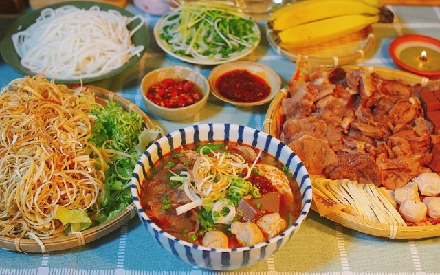 Sunny - Bún Bò Huế - 142B Đê La Thành Nhỏ