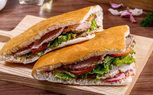 Bánh Mì Hà Nội Minh Quân - Đồng Đen