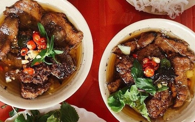 Trang Hường - Bún Chả & Cơm