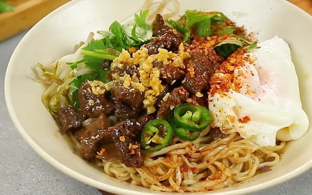 Ăn Uống 24/24 - Mì Trộn Ngon - Nguyễn Hữu Thọ