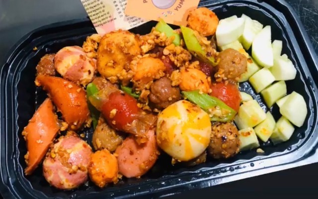 Cá Viên Chiên & Trà Sữa Thái Pờ Rồ - Cộng Hoà