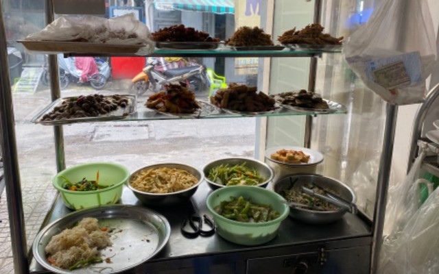 Nguyên Tịnh - Cơm Chay - CMT8