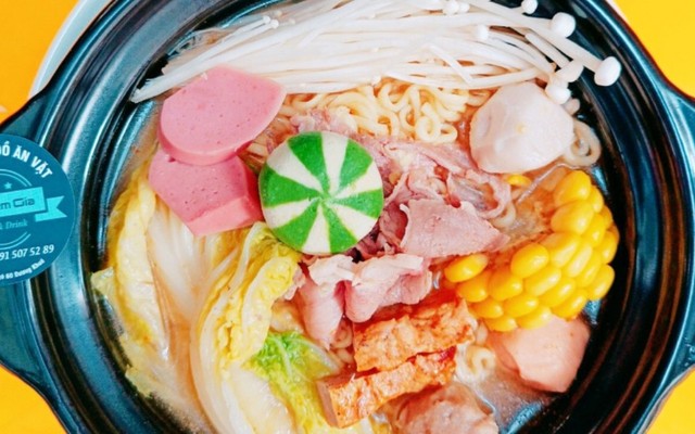 Chân Gà Sốt Thái, Lẩu Mì Độ Thái Tomyum & Trà Sữa - Trần Thái Tông