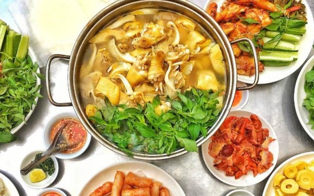 Lẩu Gà Lá É - Đặc Sản Phú Yên Chính Gốc - Song Hành Cao Tốc LT-DG