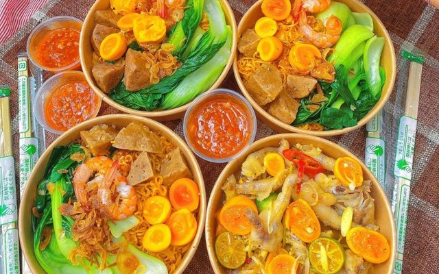 Tiệm Mì Trộn Thái - Cổ Loa