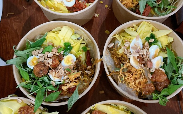 EM STYN - Bánh Tráng Trộn - Tô Ngọc Vân