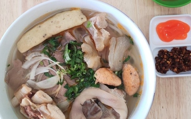 Bún Bò Gốc Huế Dương Đình - Quán Ăn - Đường 268
