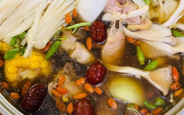 Lẩu Gà Lá É Phúc Thanh - 129 Tô Vĩnh Diện