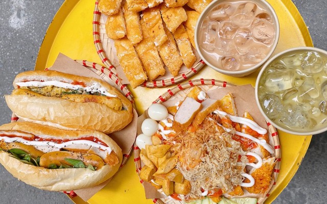 Chà Bá Lửa - Bánh Mì Muối Ớt Chuẩn Sài Gòn - Trịnh Công Sơn