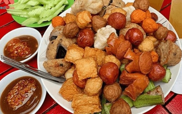 Tiệm Ăn Cú Đêm - Cơm Và Ăn Vặt Xuyên Đêm - Đào Trí