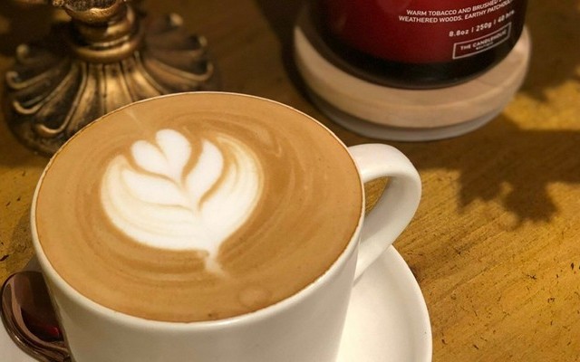 The Lanes Café - Coffee, Tea & Cakes - Hoàng Công Chất